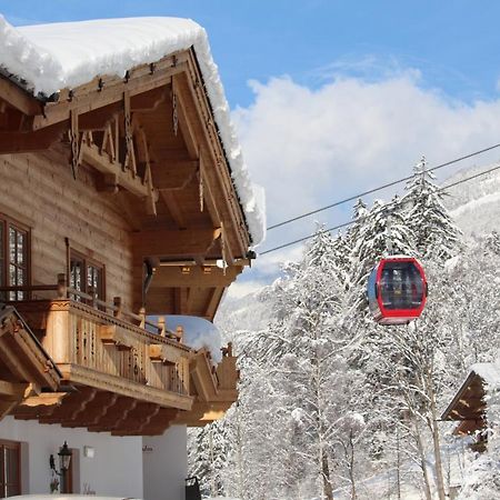 Feriendorf Joggler - Chalets Nahe Der Gondel Zell am Ziller Bagian luar foto