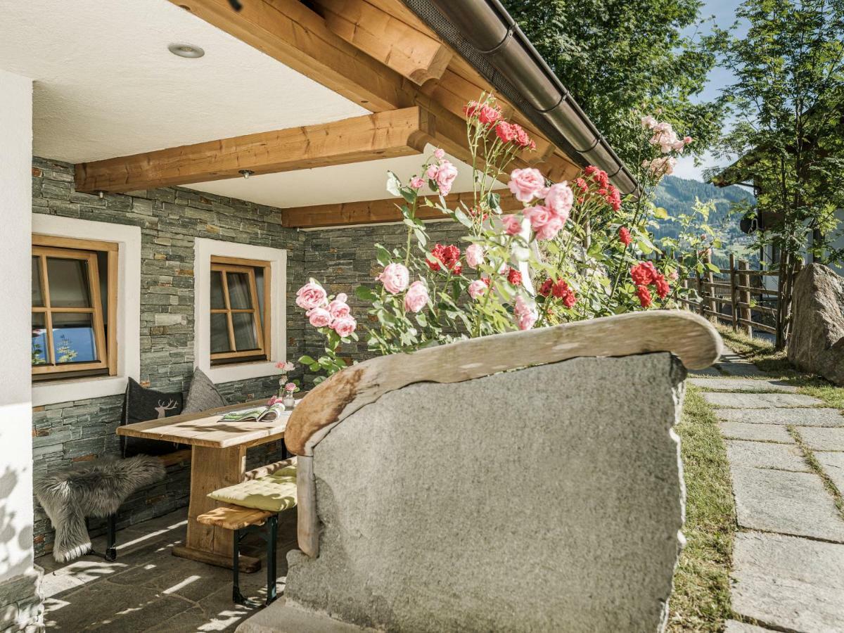 Feriendorf Joggler - Chalets Nahe Der Gondel Zell am Ziller Bagian luar foto