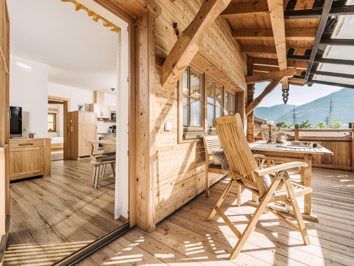 Feriendorf Joggler - Chalets Nahe Der Gondel Zell am Ziller Bagian luar foto