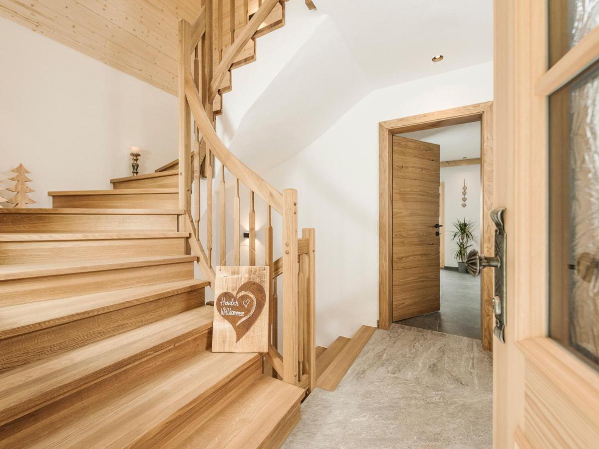 Feriendorf Joggler - Chalets Nahe Der Gondel Zell am Ziller Bagian luar foto