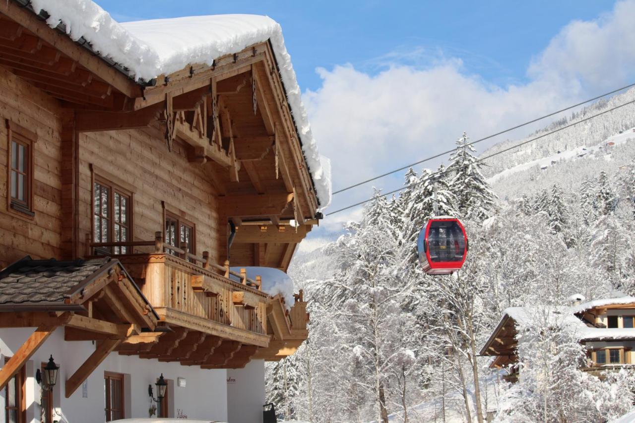 Feriendorf Joggler - Chalets Nahe Der Gondel Zell am Ziller Bagian luar foto